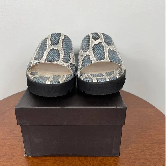 Ron White Carley Pitone Sandals in Jeans Size 9